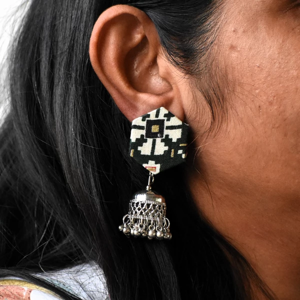 Green n White Hexagon