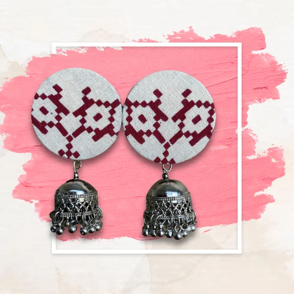 White Round With Jumkha