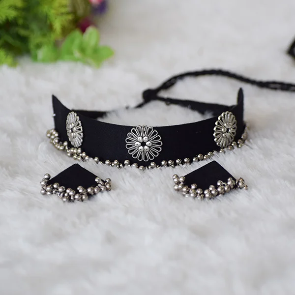 Choker Set