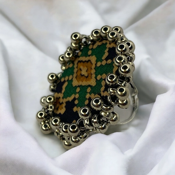 Multicolor Round Ring