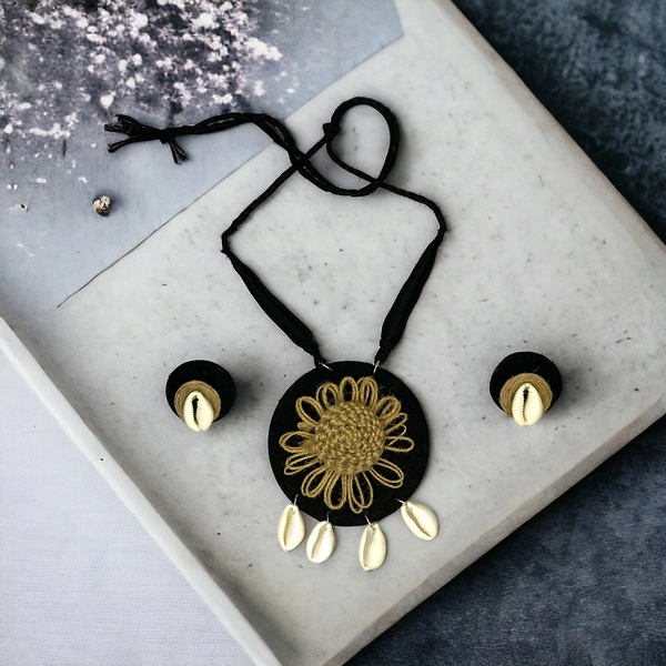 Black Necklace with Jute