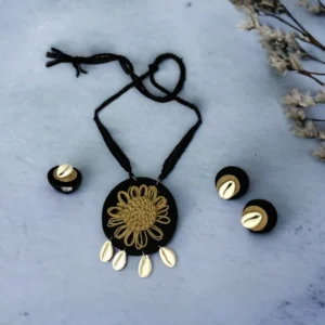 Black Necklace and Ring Combo