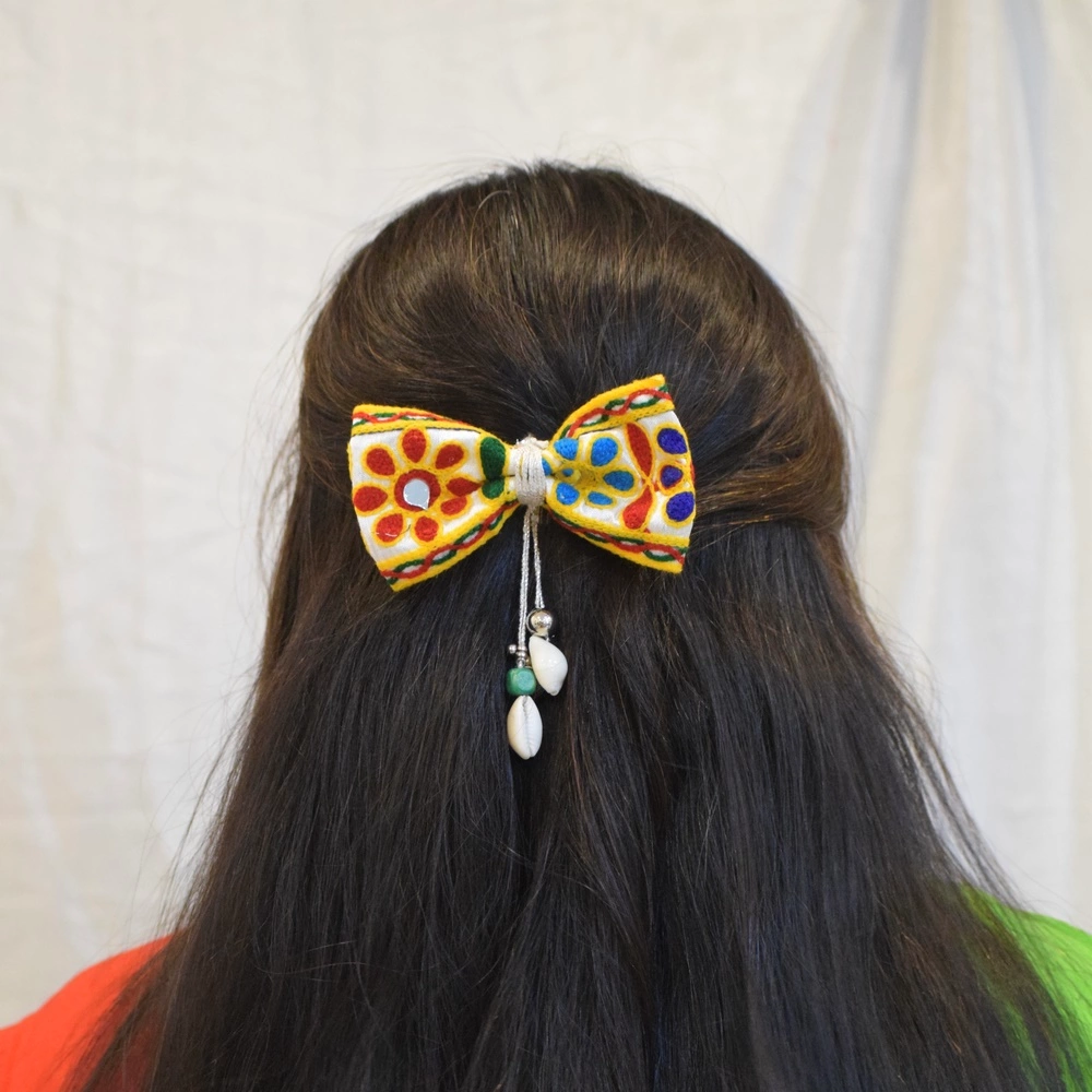 Hair bow
