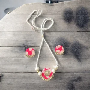 Pink white choker set